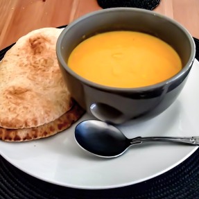 low-calorie-sweet-potato-and-squash-soup